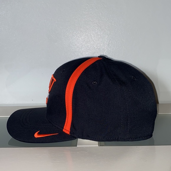Vintage College Nike Dri-Fit Stretch-Fit Cap Hat-One Size -Wartburg Knights,Iowa - Picture 4 of 10